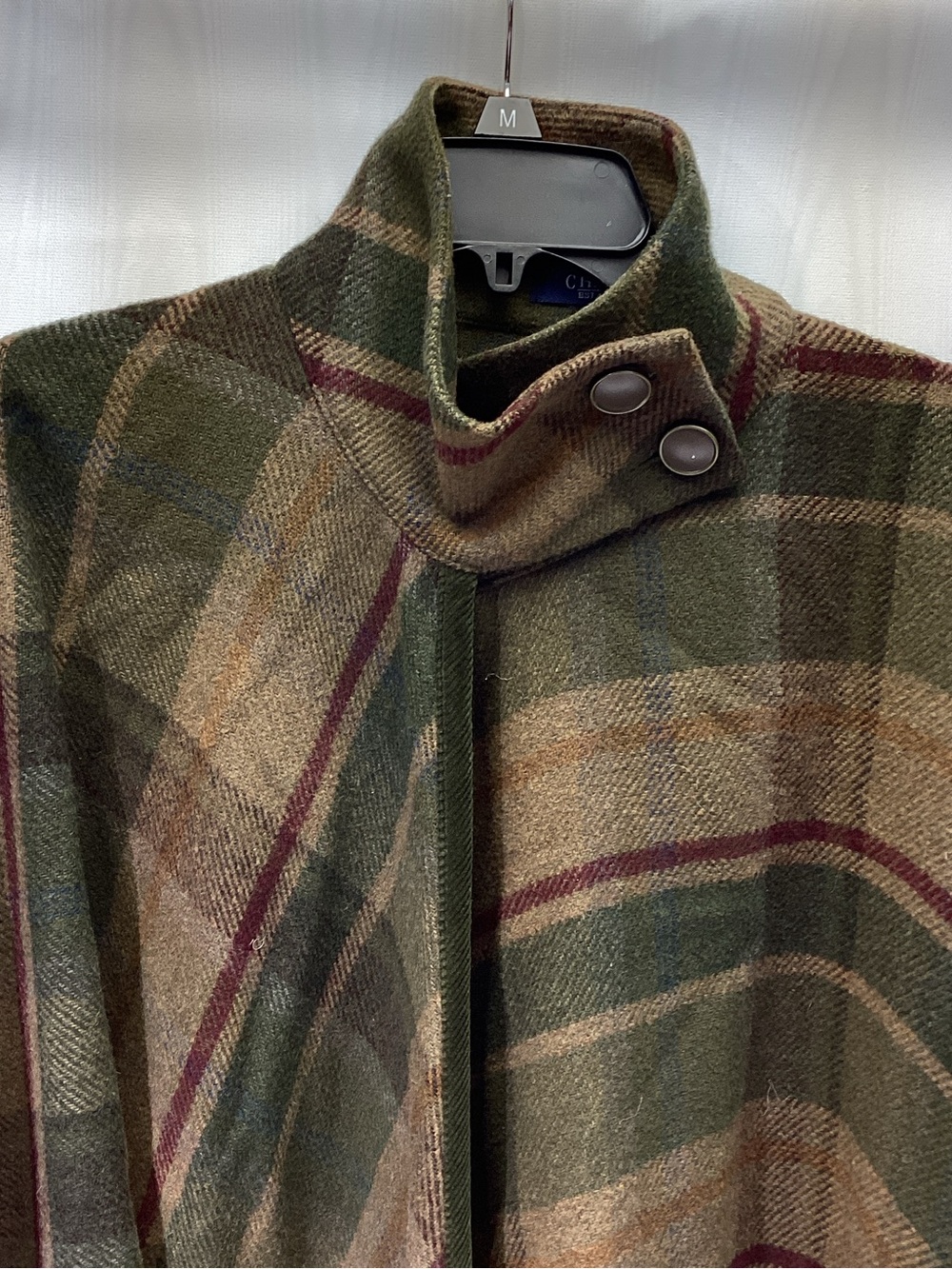 CHAPS Ralph Lauren Plaid Wool Blend Poncho Cape Wrap Green Maroon Size XL - Picture 2 of 9